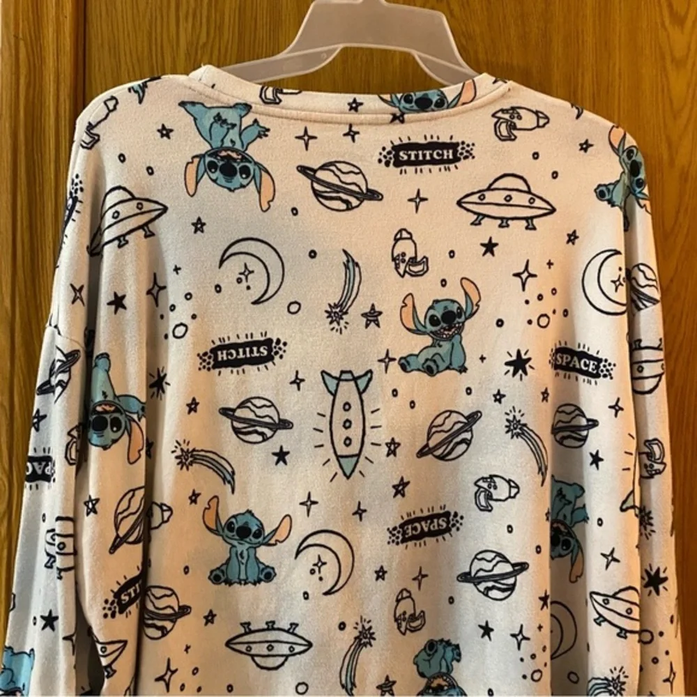 Disney Pajamas Top Women’s Size 2X 18WX20W - Picture 5 of 7
